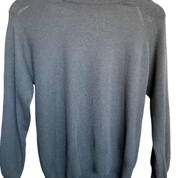 Suncoo | Women's Black Sweater with Shoulder Buttons - Picture 4 of 10